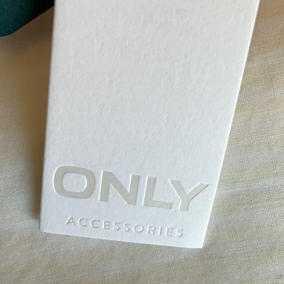 Smokey rose super soft scarf by Only- new with tags - Picture 6 of 7